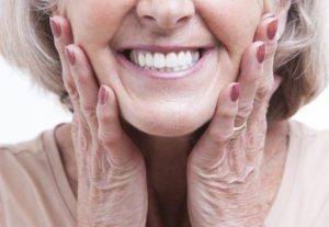 Benefits of Getting Implant Supported Full Dentures